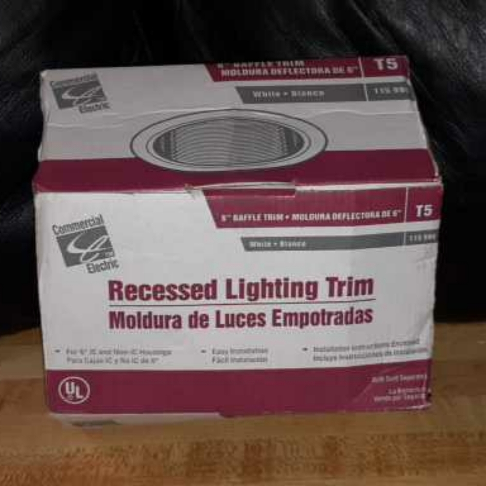 RECESSED LIGHTING BAFFLE TRIM COMMERCIAL ELECTRIC 6-inch T5 WHITE MODEL 115996